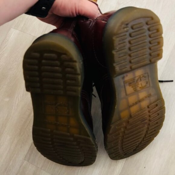 Dr. Martens Cherry Red Leather 1460 Arcadia size 6 - Picture 4 of 5